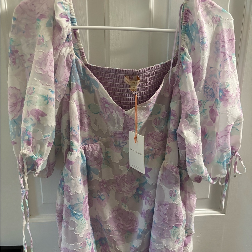 Skies Are Blue Pastel Floral Blouse - Picture 2 of 4